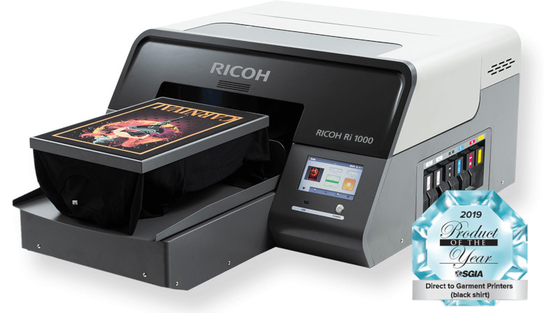 RICOH Ri 1000 Wins SGIA Product of the Year Award for Direct to Garment Printers (black shirt)